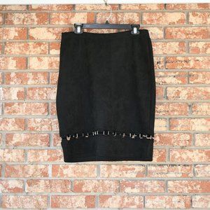 ESSENTIALS Sioni Black Skirt